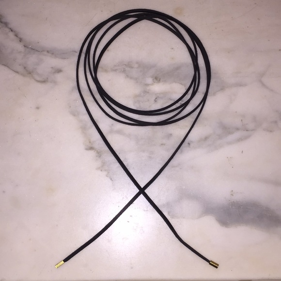 Urban outfitters vegan leather wrap choker - Picture 3 of 6